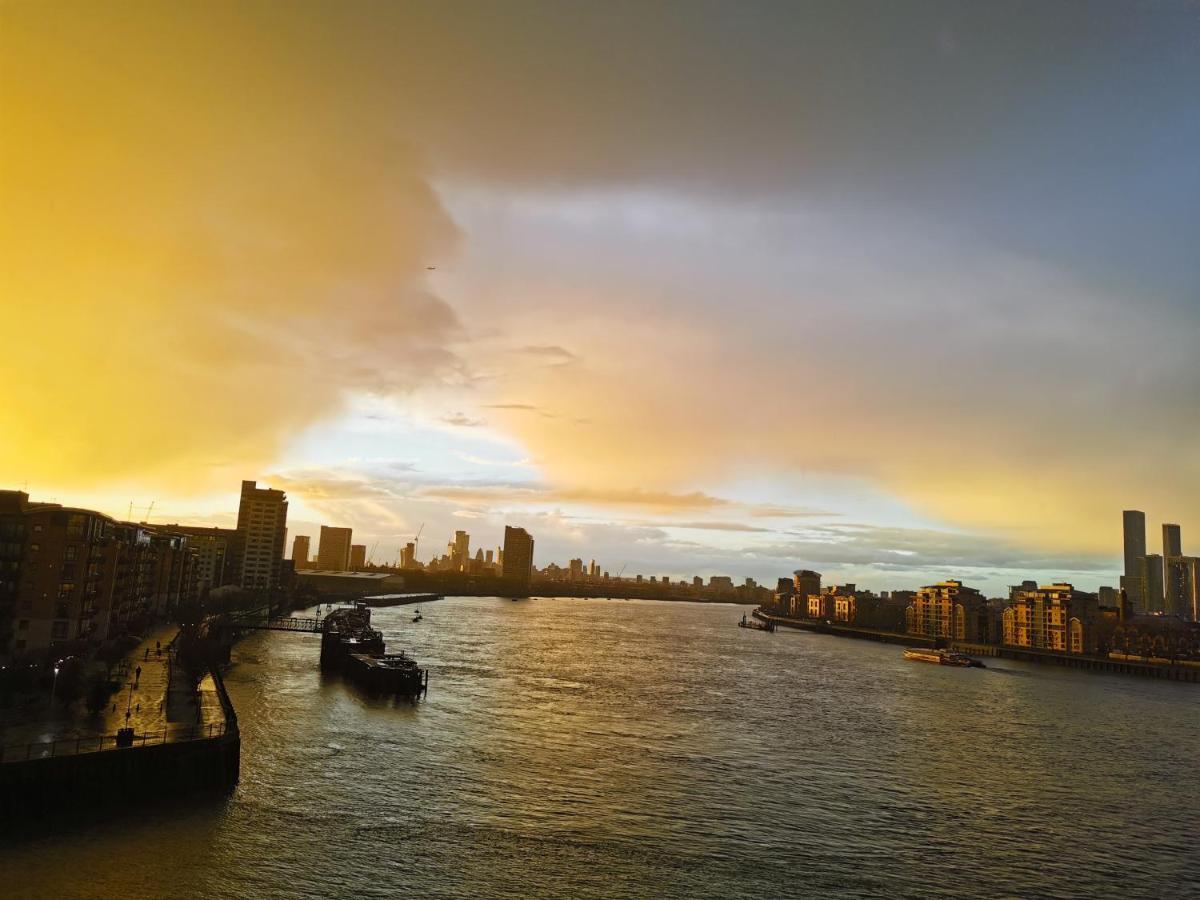 Homestay Room With Stunning Thames River View London Exterior foto