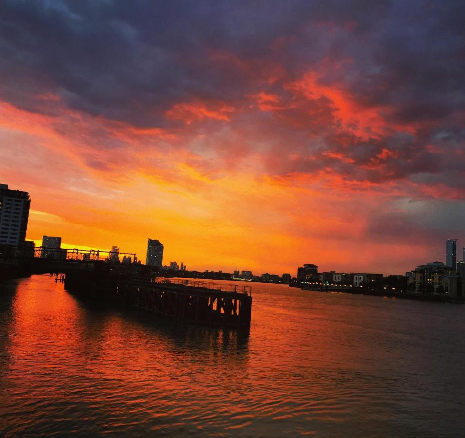 Homestay Room With Stunning Thames River View London Exterior foto